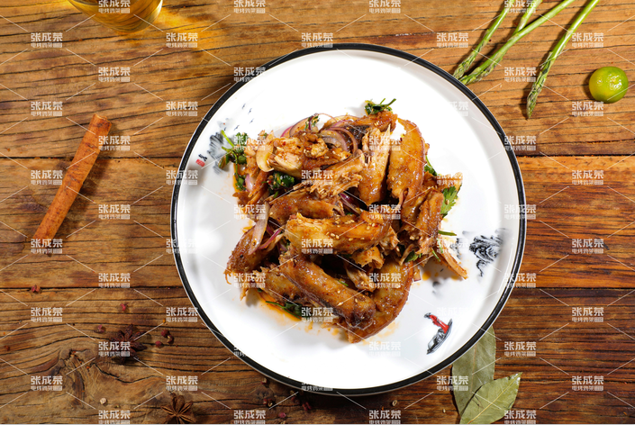 麻辣拌鸡脖